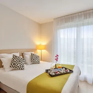 appart-city-confort-geneve-divonne-les-bains.hotels-rhonealpes.com/