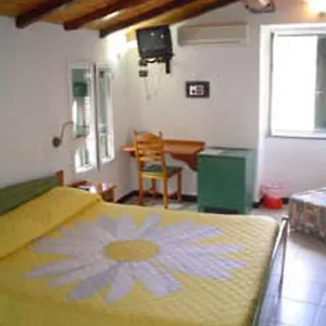 locanda-ca-dei-duxi.hotelitalianriviera.com/