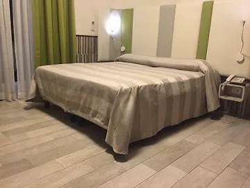 *** بيت ضيافة Residenza Cavallini روما إيطاليا