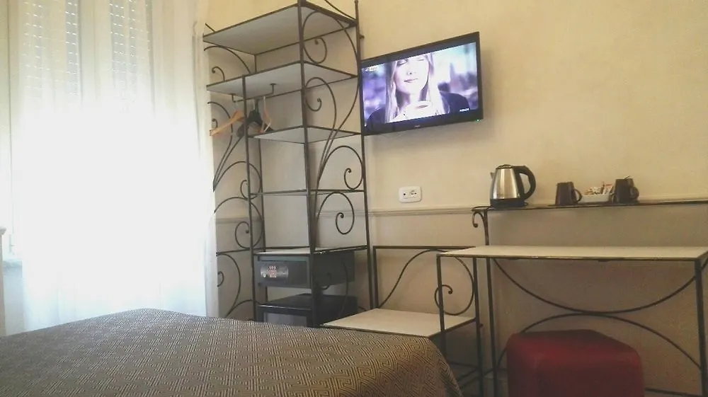 Residenza Cavallini روما 3*,  إيطاليا