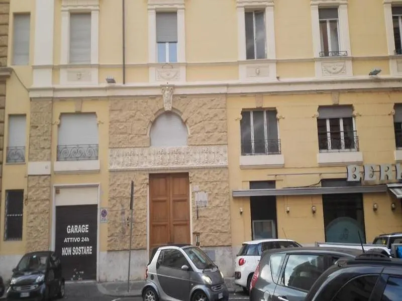 بيت ضيافة Residenza Cavallini روما